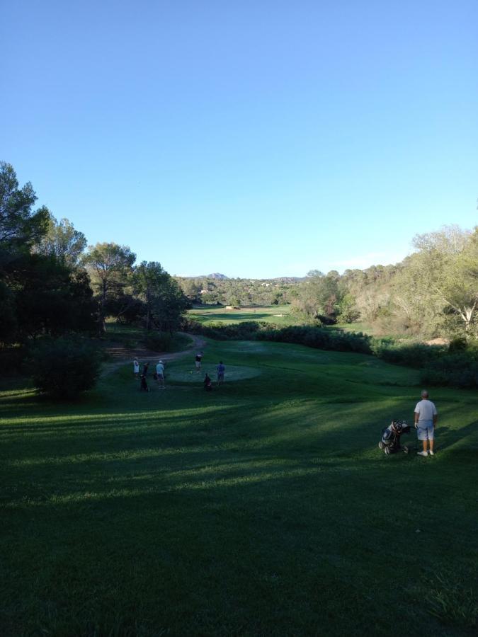 Les Hauts Du Golf Rez De Jardin Piscine Tennis แซ็งต์-ราฟาเอล ภายนอก รูปภาพ